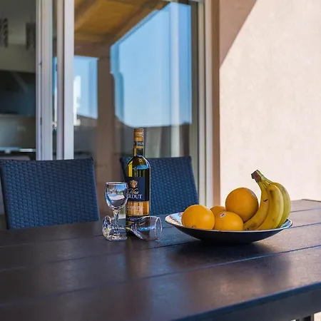 Enjoy Nyaraló Póla