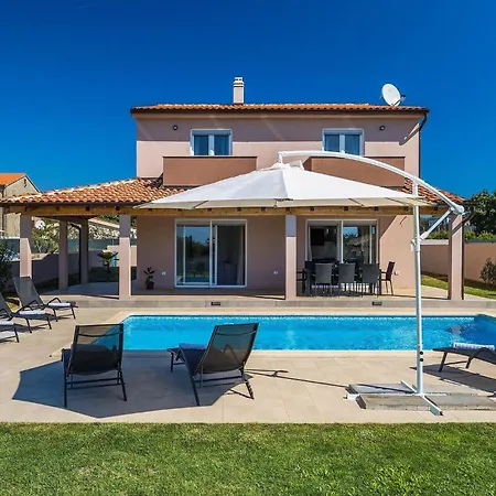 Enjoy Holiday home