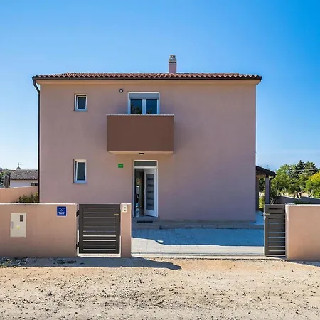 Enjoy Nyaraló Póla